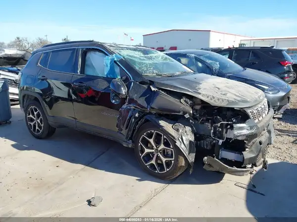 3C4NJDCN7ST622456 2025 JEEP COMPASS - Image 1