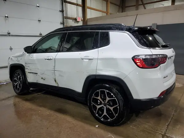 3C4NJDCN7ST623770 2025 JEEP COMPASS - Image 2