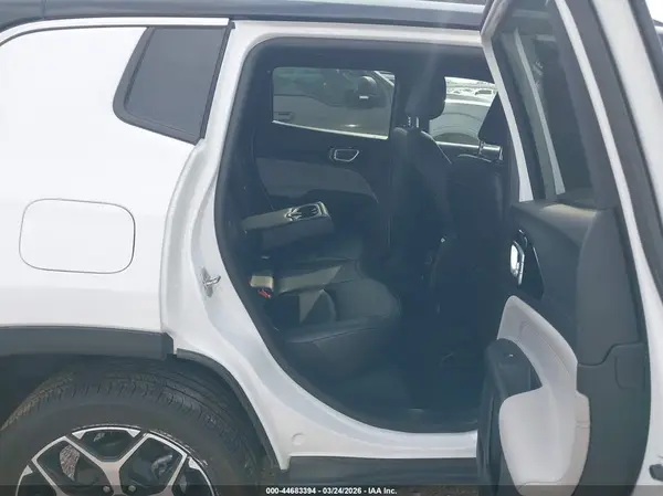 3C4NJDCN7TT182739 2026 JEEP COMPASS - Image 8