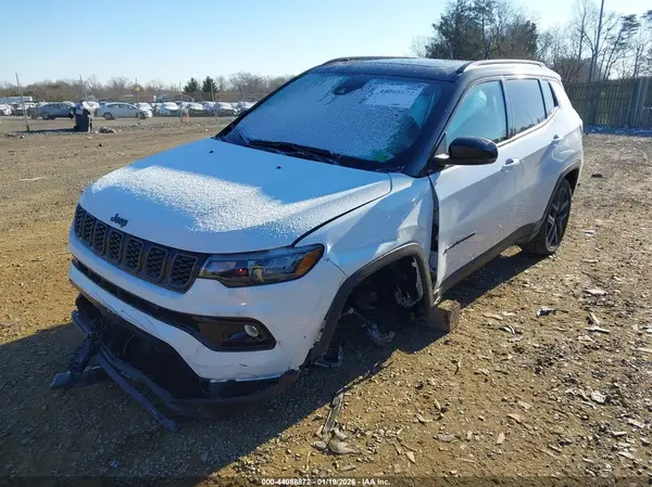 3C4NJDCN7TT184619 2026 JEEP COMPASS - Image 2