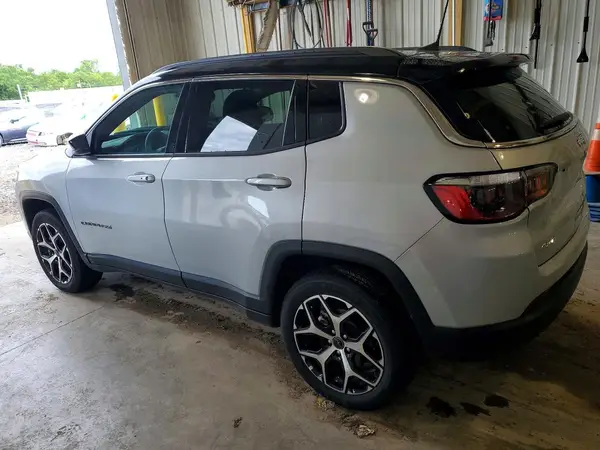 3C4NJDCN7TT186824 2026 JEEP COMPASS - Image 2