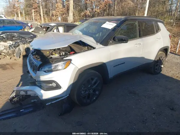 3C4NJDCN7TT188427 2026 JEEP COMPASS - Image 2