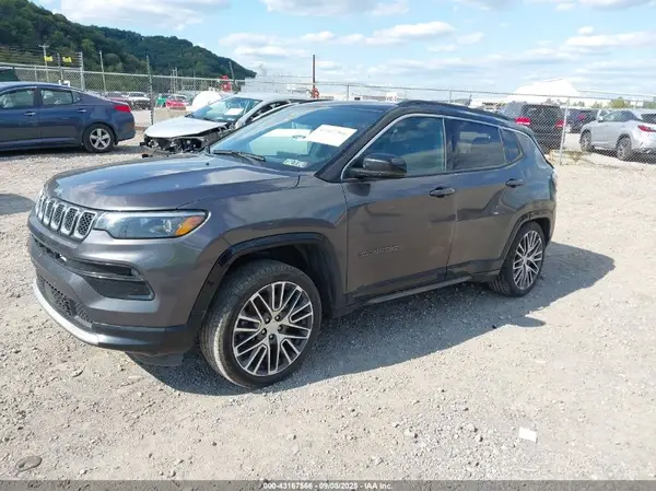 3C4NJDCN8PT503452 2023 JEEP COMPASS - Image 2