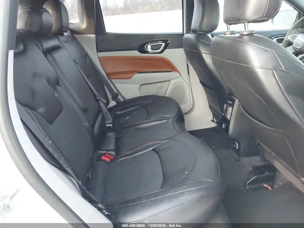 3C4NJDCN8PT519599 2023 JEEP COMPASS - Image 8