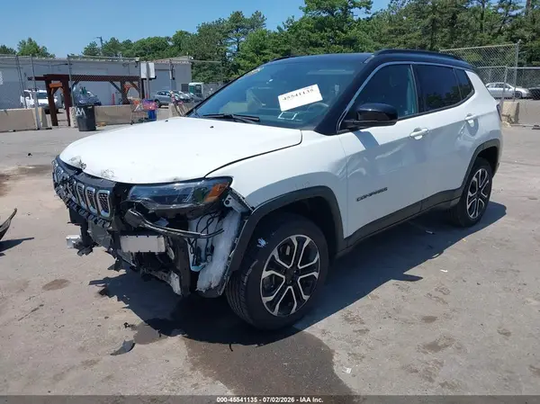 3C4NJDCN8PT537164 2023 JEEP COMPASS - Image 2