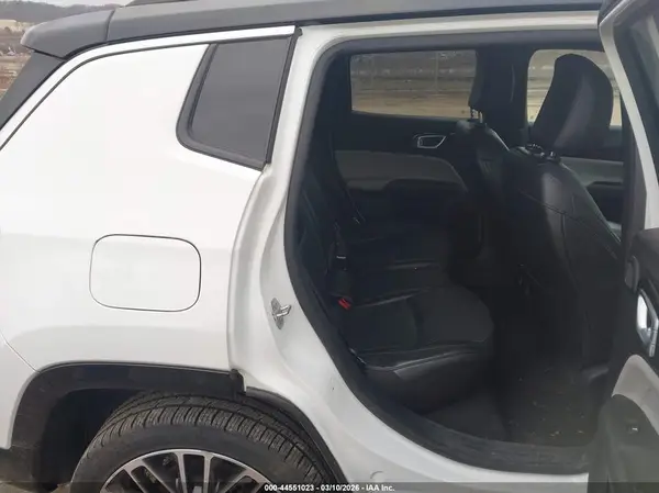 3C4NJDCN8PT539206 2023 JEEP COMPASS - Image 8
