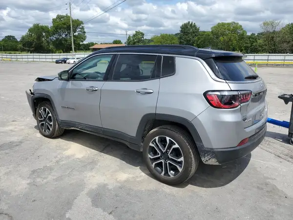 3C4NJDCN8PT551811 2023 JEEP COMPASS - Image 2