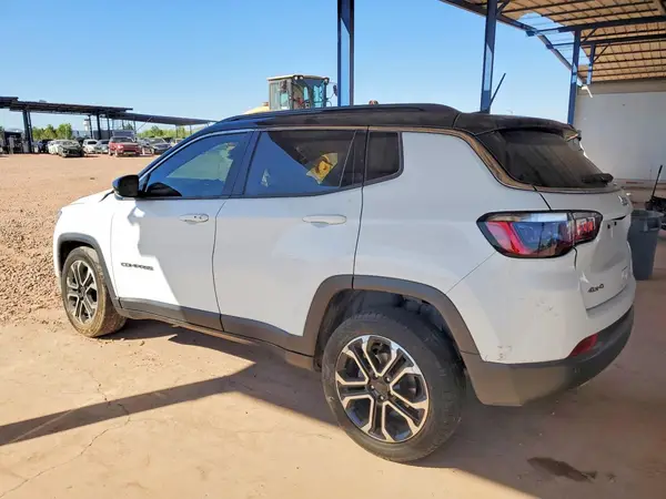 3C4NJDCN8PT567264 2023 JEEP COMPASS - Image 2