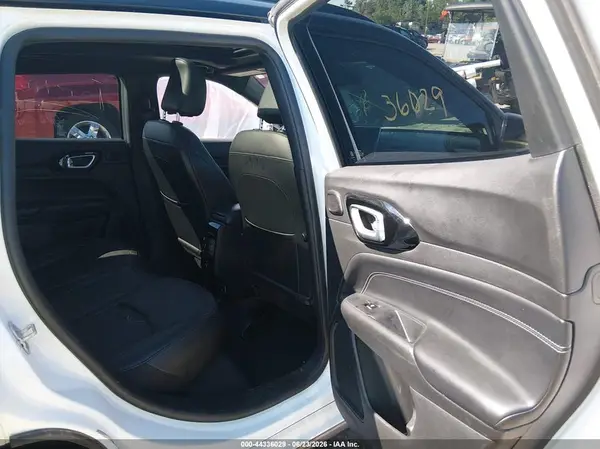 3C4NJDCN8PT568558 2023 JEEP COMPASS - Image 8