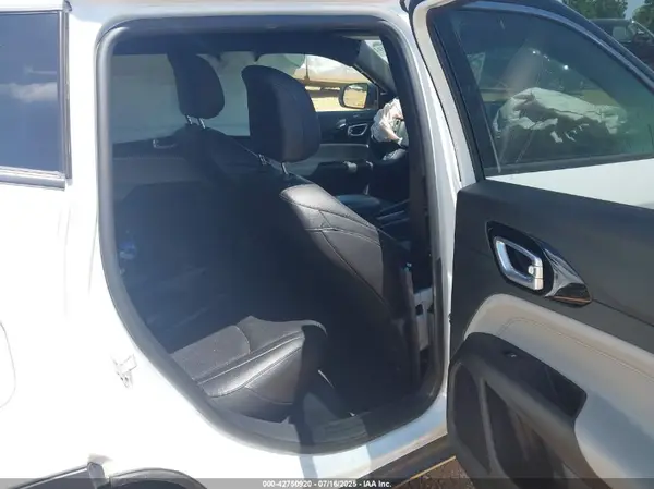 3C4NJDCN8PT569144 2023 JEEP COMPASS - Image 8