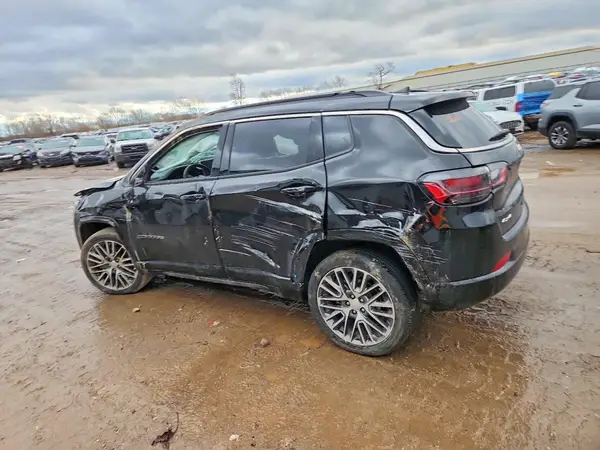 3C4NJDCN8RT103118 2024 JEEP COMPASS - Image 2