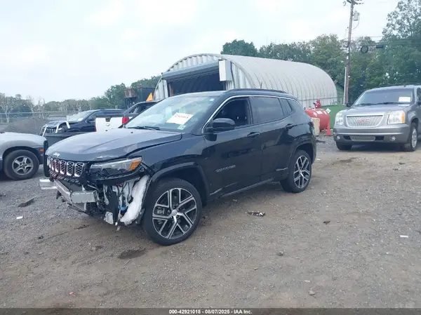 3C4NJDCN8RT139858 2024 JEEP COMPASS - Image 2