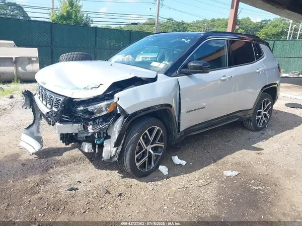 3C4NJDCN8RT141383 2024 JEEP COMPASS - Image 2