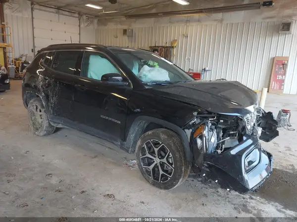 3C4NJDCN8RT142565 2024 JEEP COMPASS - Image 1