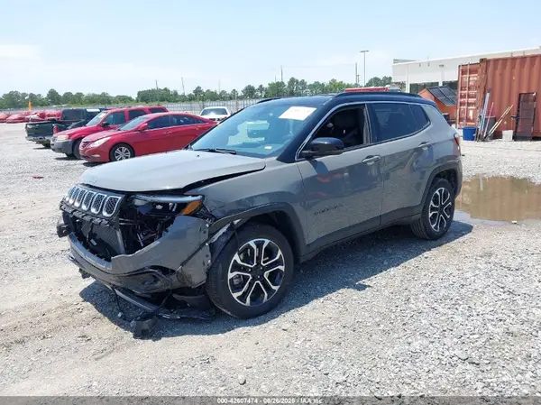 3C4NJDCN8RT596315 2024 JEEP COMPASS - Image 2