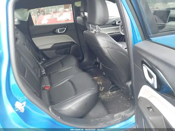3C4NJDCN8ST503542 2025 JEEP COMPASS - Image 8