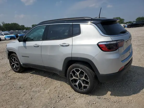 3C4NJDCN8ST509051 2025 JEEP COMPASS - Image 2