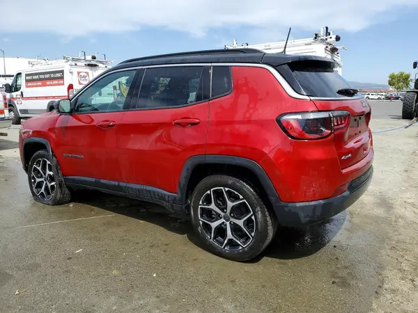 3C4NJDCN8ST510765 2025 JEEP COMPASS - Image 2