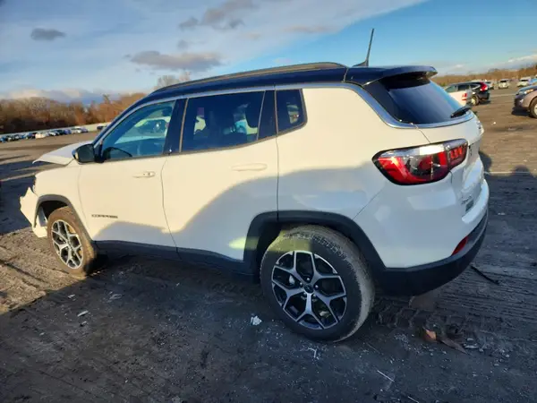 3C4NJDCN8ST514864 2025 JEEP COMPASS - Image 2