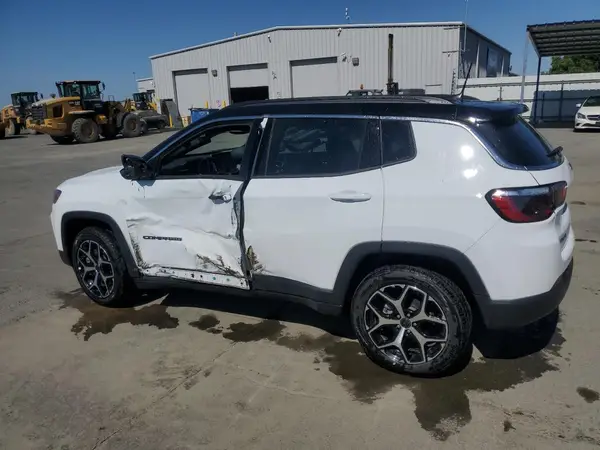 3C4NJDCN8ST525816 2025 JEEP COMPASS - Image 2