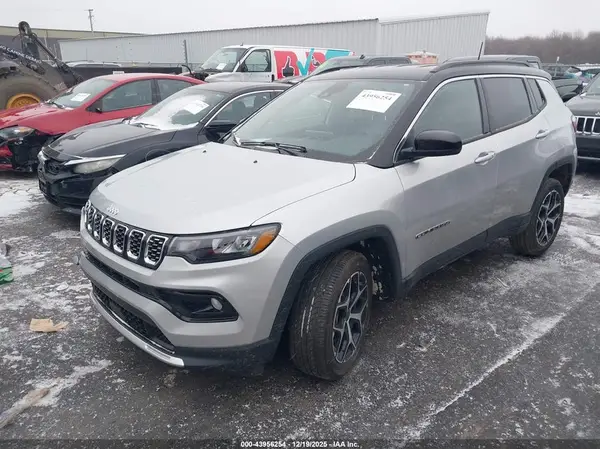 3C4NJDCN8ST558458 2025 JEEP COMPASS - Image 2