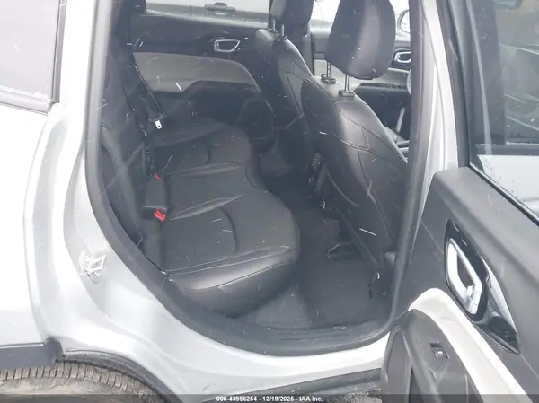 3C4NJDCN8ST558458 2025 JEEP COMPASS - Image 8