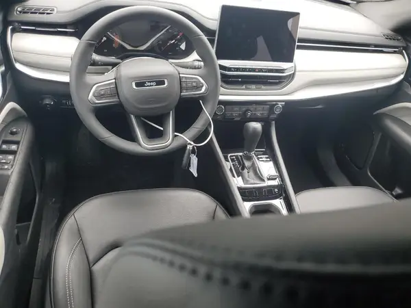 3C4NJDCN8ST565135 2025 JEEP COMPASS - Image 8