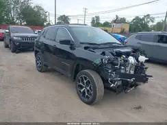 3C4NJDCN8ST579696 2025 JEEP COMPASS