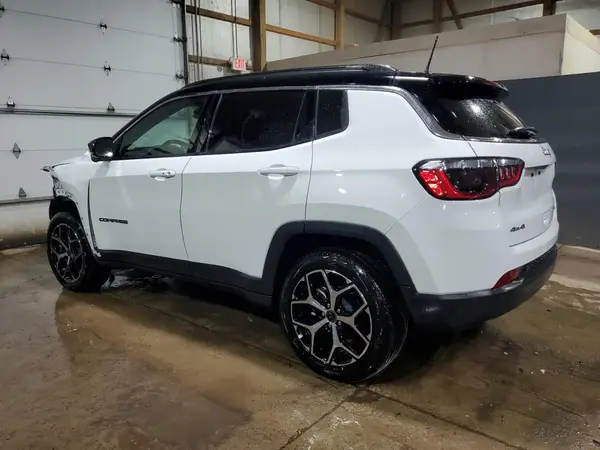 3C4NJDCN8ST591962 2025 JEEP COMPASS - Image 2