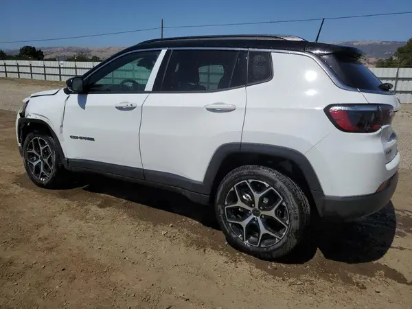 3C4NJDCN8ST594747 2025 JEEP COMPASS - Image 2