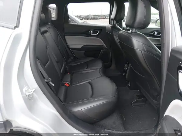 3C4NJDCN8ST595381 2025 JEEP COMPASS - Image 8