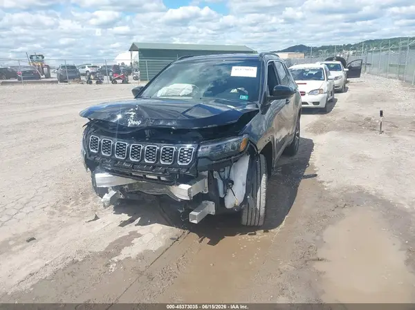 3C4NJDCN8ST608789 2025 JEEP COMPASS - Image 2