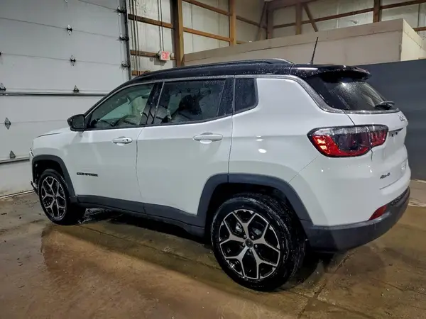3C4NJDCN8ST624846 2025 JEEP COMPASS - Image 2