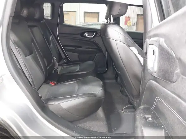 3C4NJDCN9PT509437 2023 JEEP COMPASS - Image 8