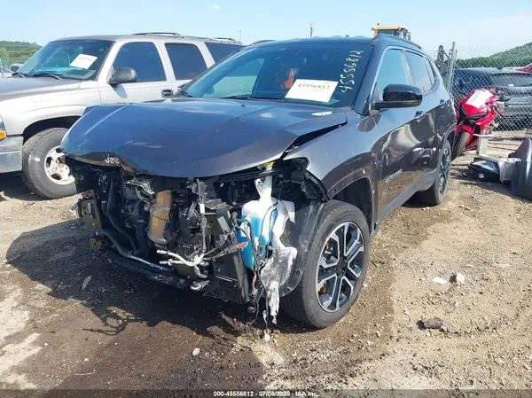 3C4NJDCN9PT523516 2023 JEEP COMPASS - Image 2