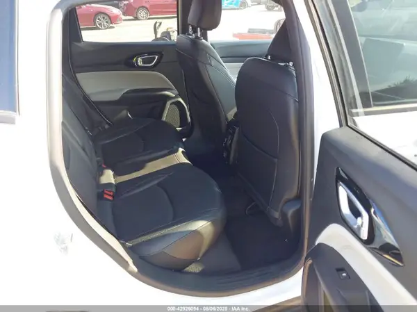 3C4NJDCN9PT549419 2023 JEEP COMPASS - Image 8