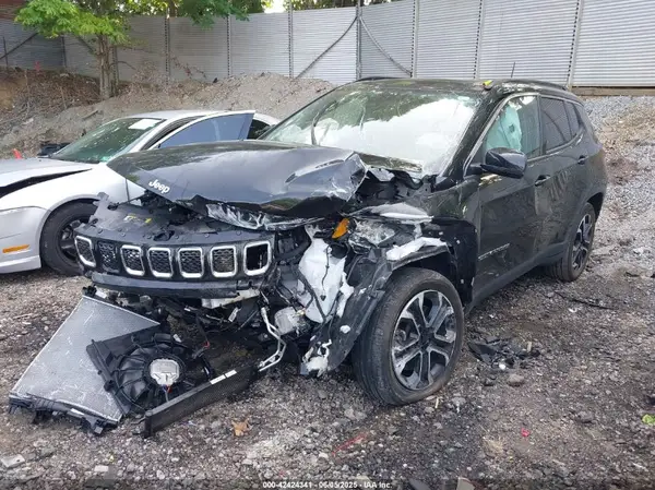 3C4NJDCN9PT563045 2023 JEEP COMPASS - Image 2