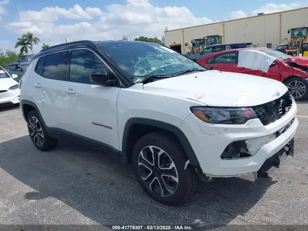 3C4NJDCN9PT564826 2023 JEEP COMPASS - Image 1