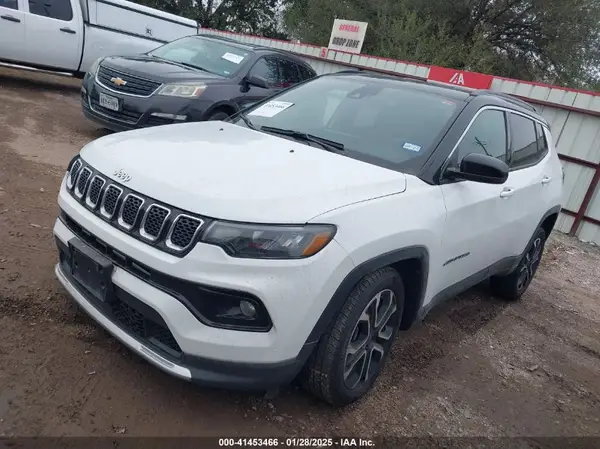 3C4NJDCN9PT567144 2023 JEEP COMPASS - Image 2
