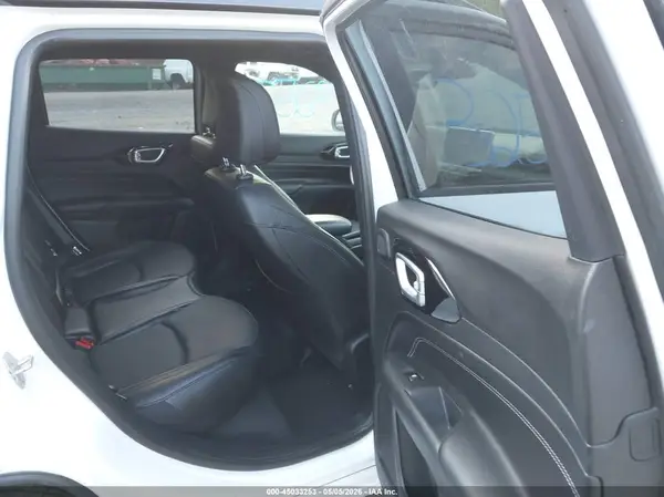 3C4NJDCN9PT567788 2023 JEEP COMPASS - Image 8