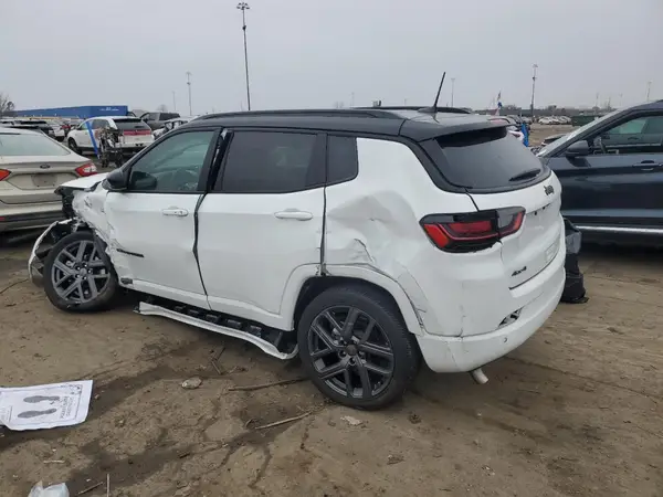 3C4NJDCN9RT140050 2024 JEEP COMPASS - Image 2