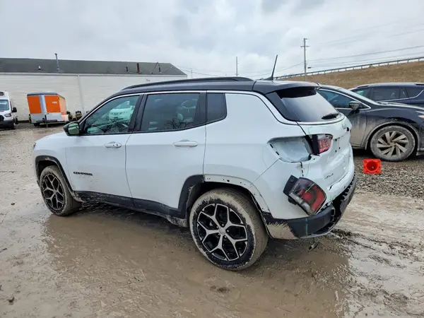 3C4NJDCN9RT144356 2024 JEEP COMPASS - Image 2