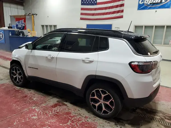 3C4NJDCN9RT146690 2024 JEEP COMPASS - Image 2