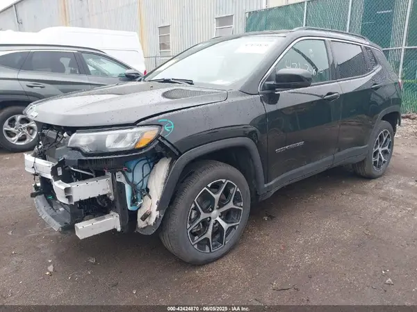 3C4NJDCN9RT151212 2024 JEEP COMPASS - Image 2