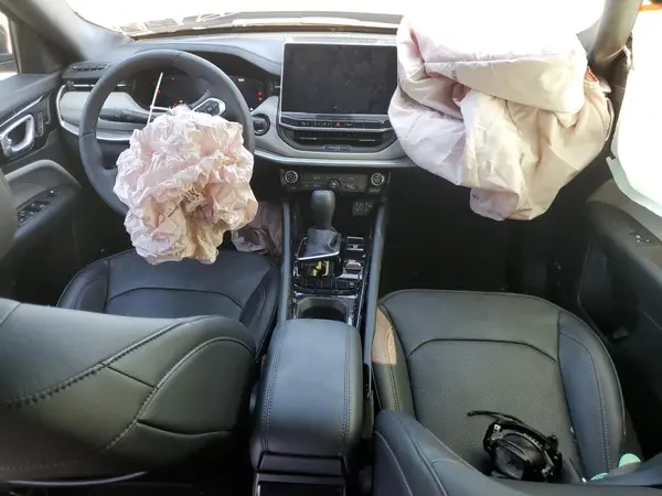 3C4NJDCN9RT156099 2024 JEEP COMPASS - Image 8