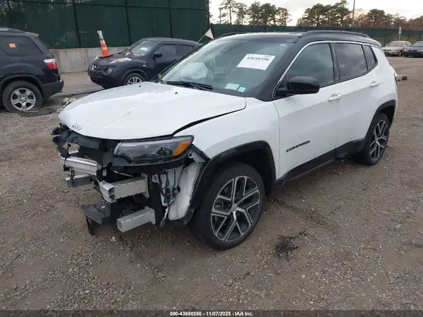 3C4NJDCN9RT171556 2024 JEEP COMPASS - Image 2