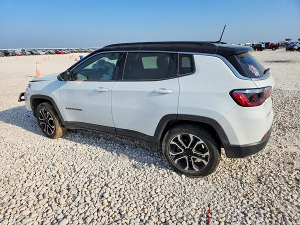 3C4NJDCN9RT589180 2024 JEEP COMPASS - Image 2