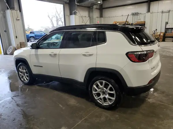 3C4NJDCN9ST507938 2025 JEEP COMPASS - Image 2