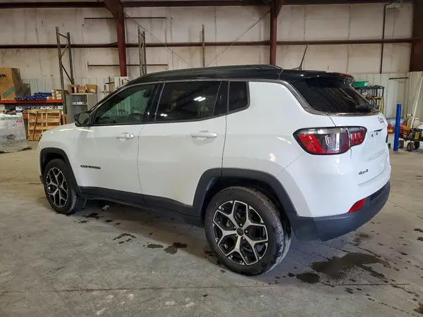 3C4NJDCN9ST512248 2025 JEEP COMPASS - Image 2