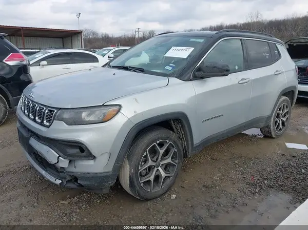 3C4NJDCN9ST561160 2025 JEEP COMPASS - Image 2